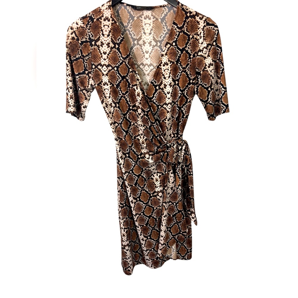 BCBG MAX AZRIA $178 Slinky Stretch Malena Snake True Wrap Dress Small Repile